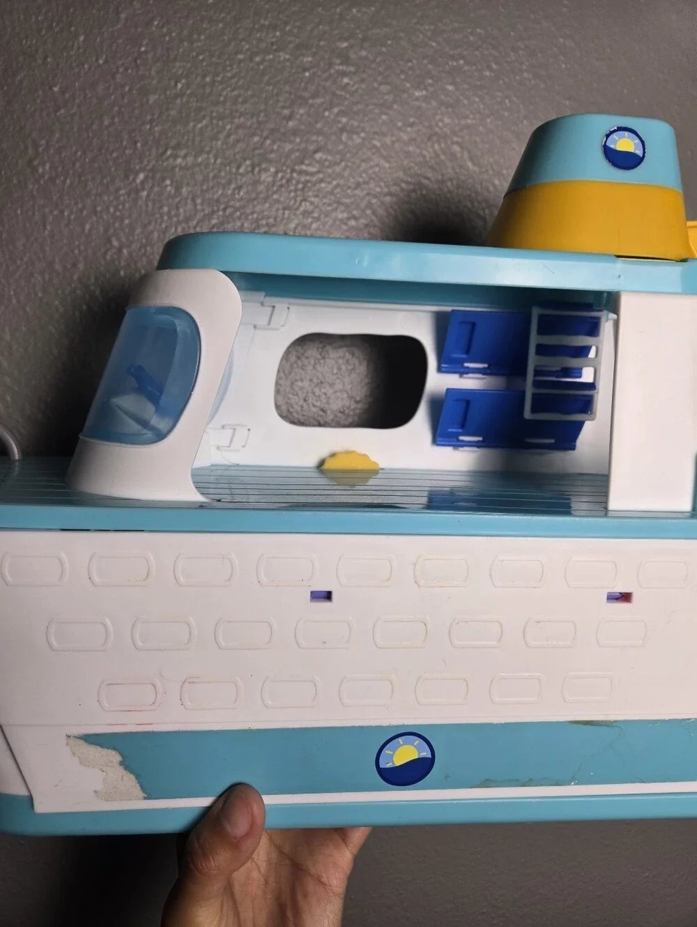 Peppa Pig Cruise Ship & Figurines
